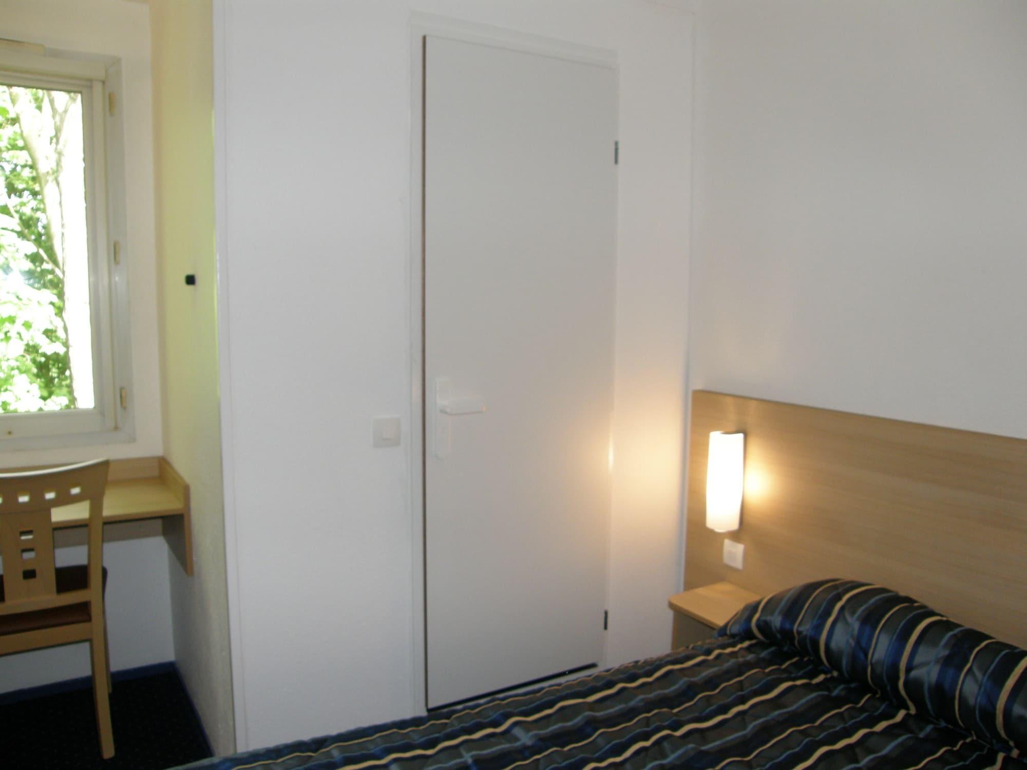Hotel Mister Bed Lomme Lille Zewnętrze zdjęcie